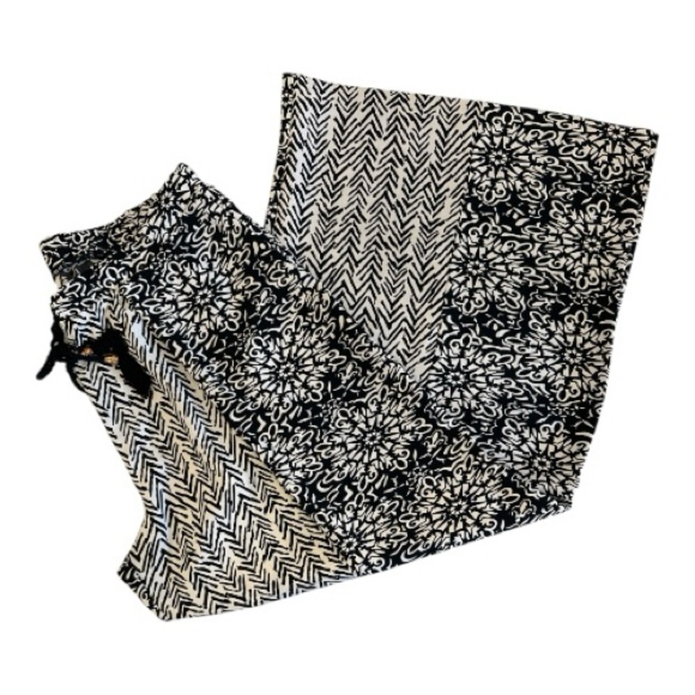 Chico’s | Gorgeous Floral Geometric Wide Leg Pants | Size XL